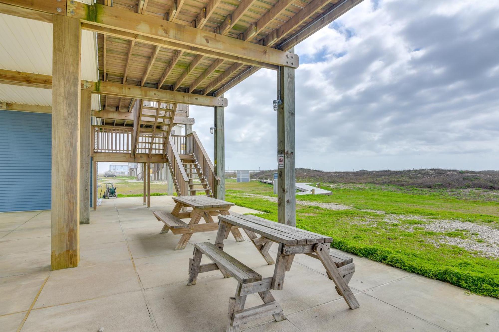 Ocean-View Surfside Home With Boardwalk To Beach! Surfside Beach Exterior photo