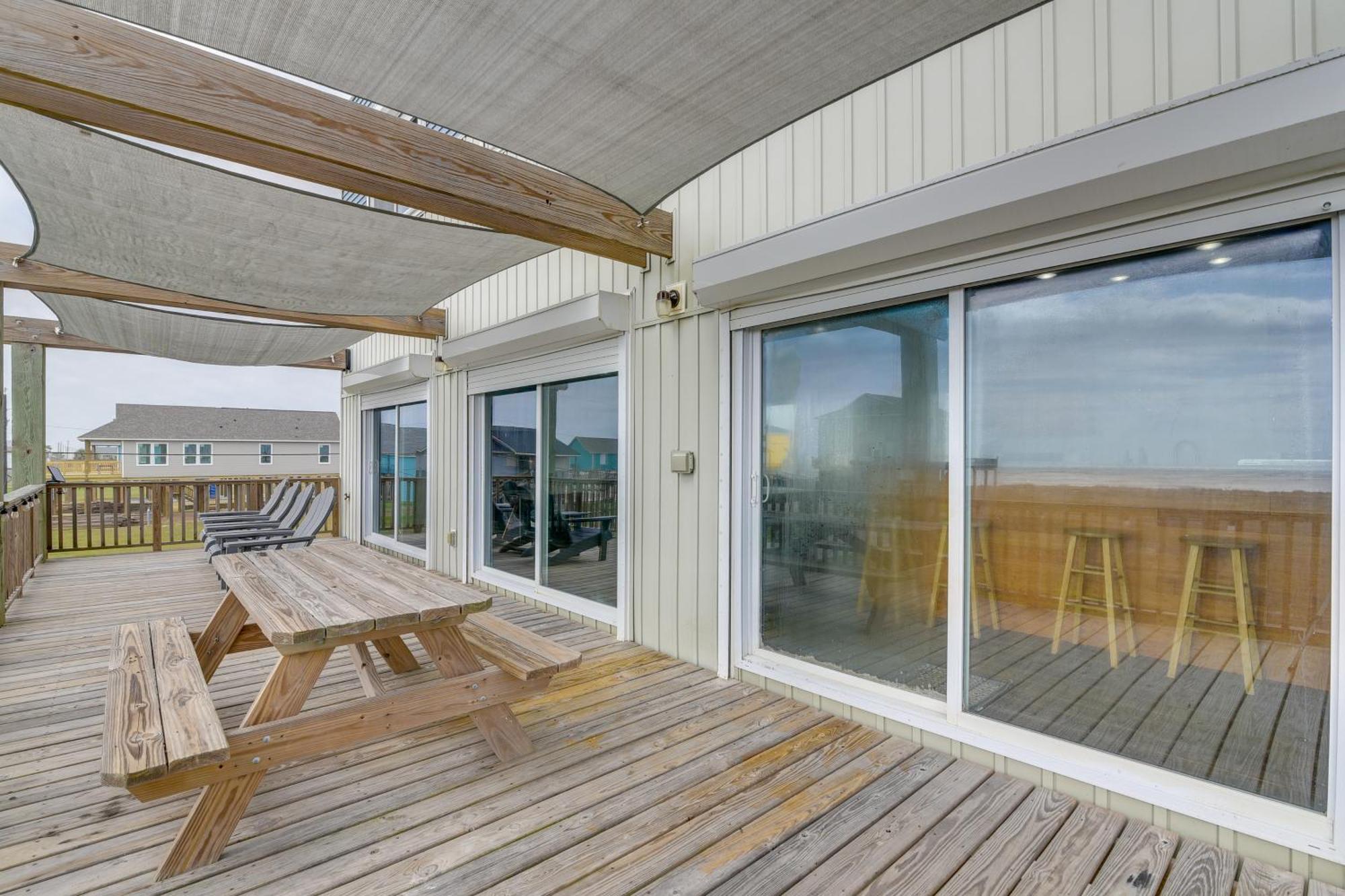 Ocean-View Surfside Home With Boardwalk To Beach! Surfside Beach Exterior photo
